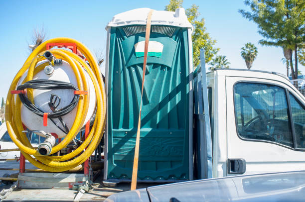 Best Portable toilet rental cost  in Stewart Manor, NY